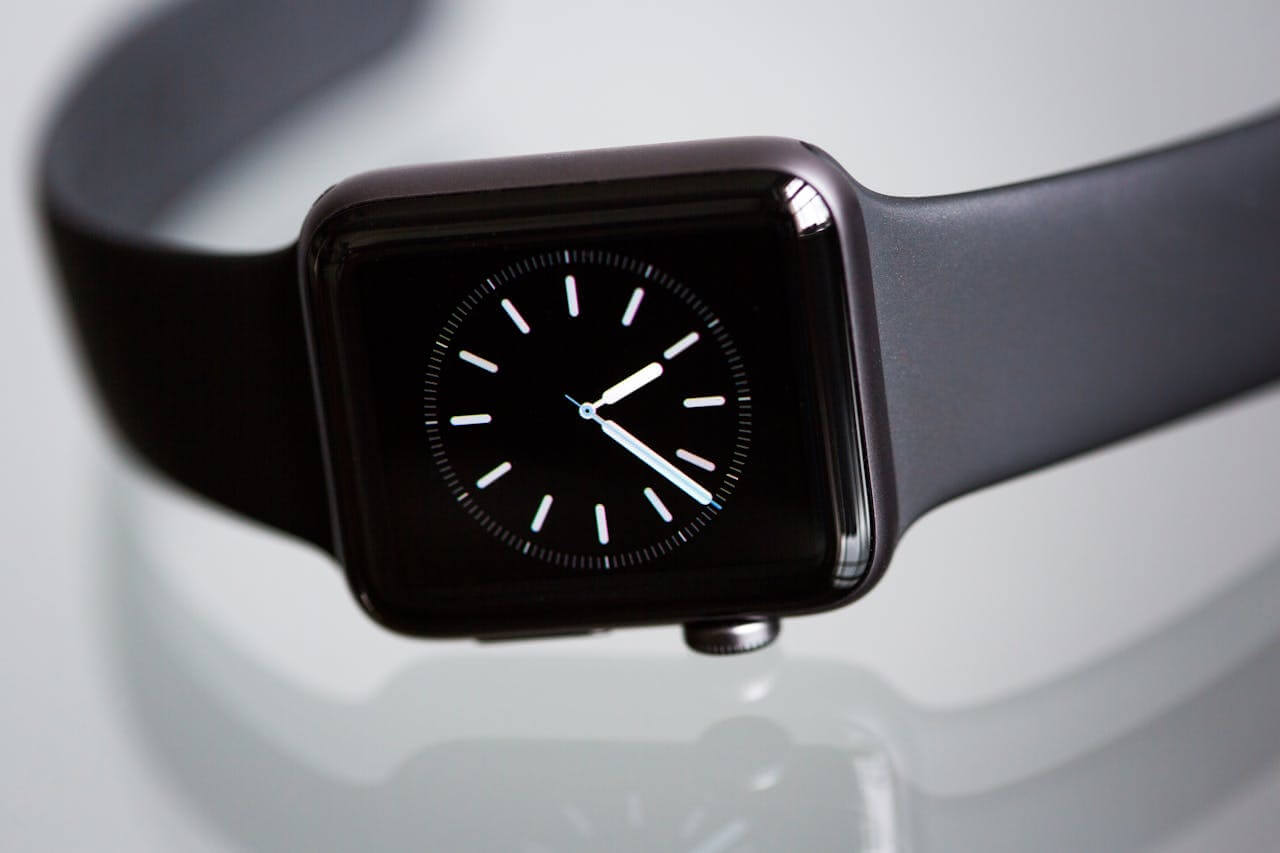 about-us-01 pexels photo 437037 - Top Best Watch